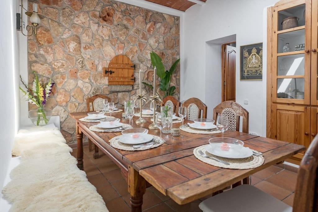Casa Can Lluc Con Piscina, Jardin Y Vista Al Campo Sant Miquel De Balansat Exterior photo